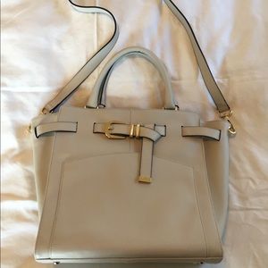 Marc Fisher cream handle tote bag.